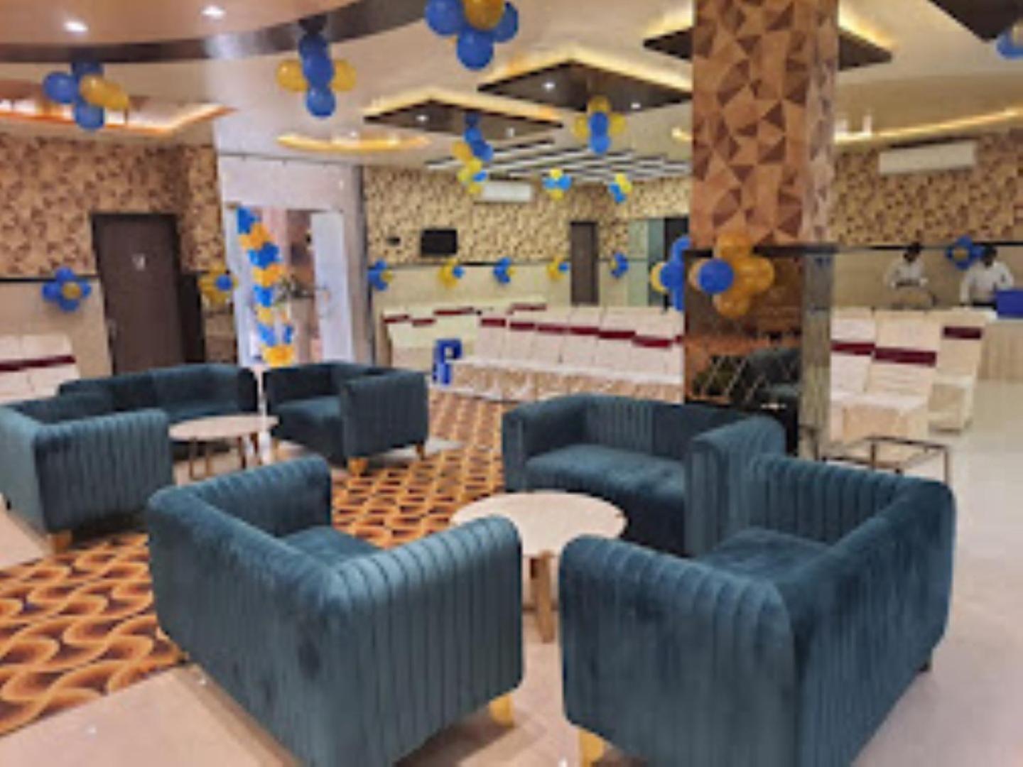 The Imperial Hotel And Convention Centre Kanpur Extérieur photo